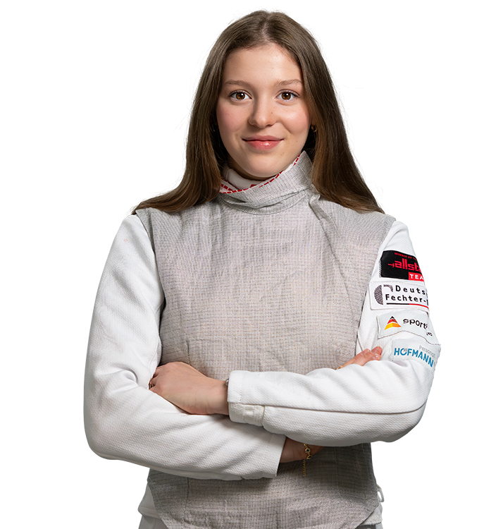 Gesponserte Fechterin von Hofmann Personal mit Fechtmaske für Vielfalt in der Zeitarbeit