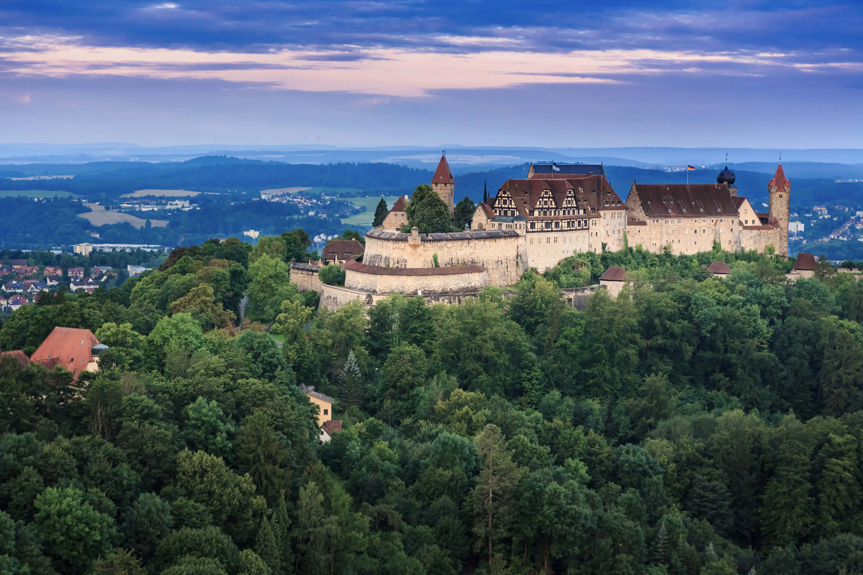 Hintergrundbild - Arbeits- und&nbsp;Personal-vermittlung in Coburg