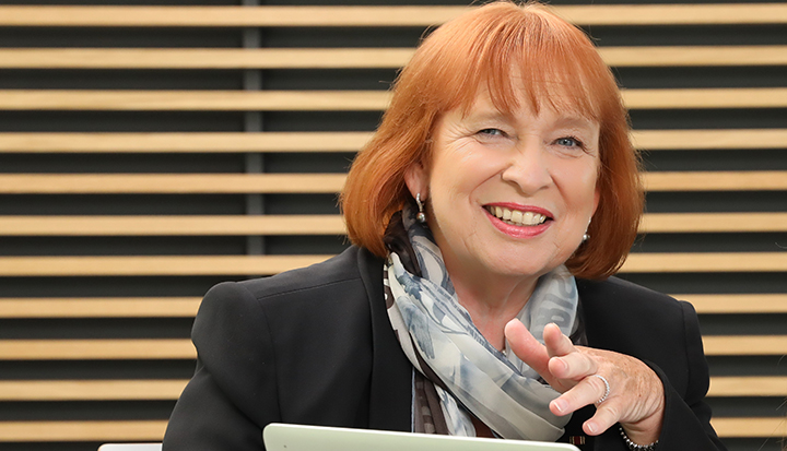 Portrait_Ingrid_Hofmann02_720x413.jpg